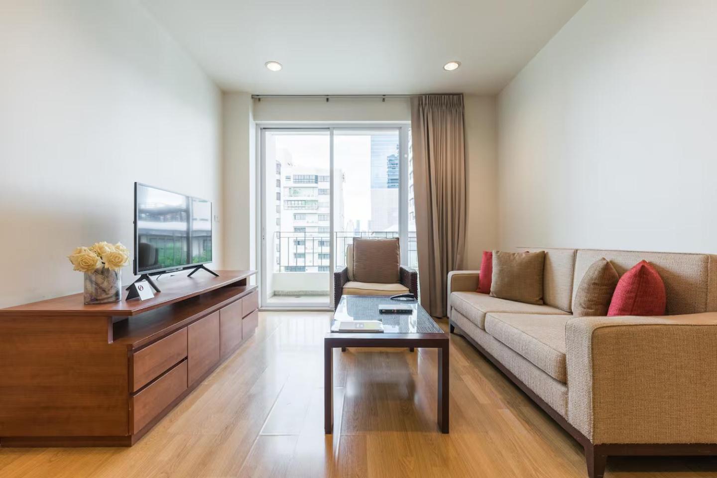 Bangkok Patio Bts Sanam Pao Aparthotel Екстериор снимка