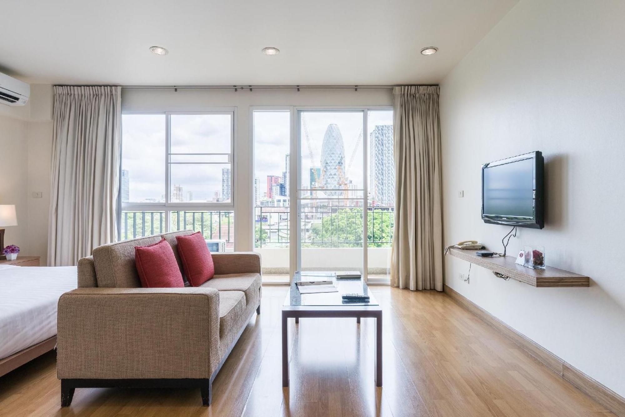 Bangkok Patio Bts Sanam Pao Aparthotel Екстериор снимка
