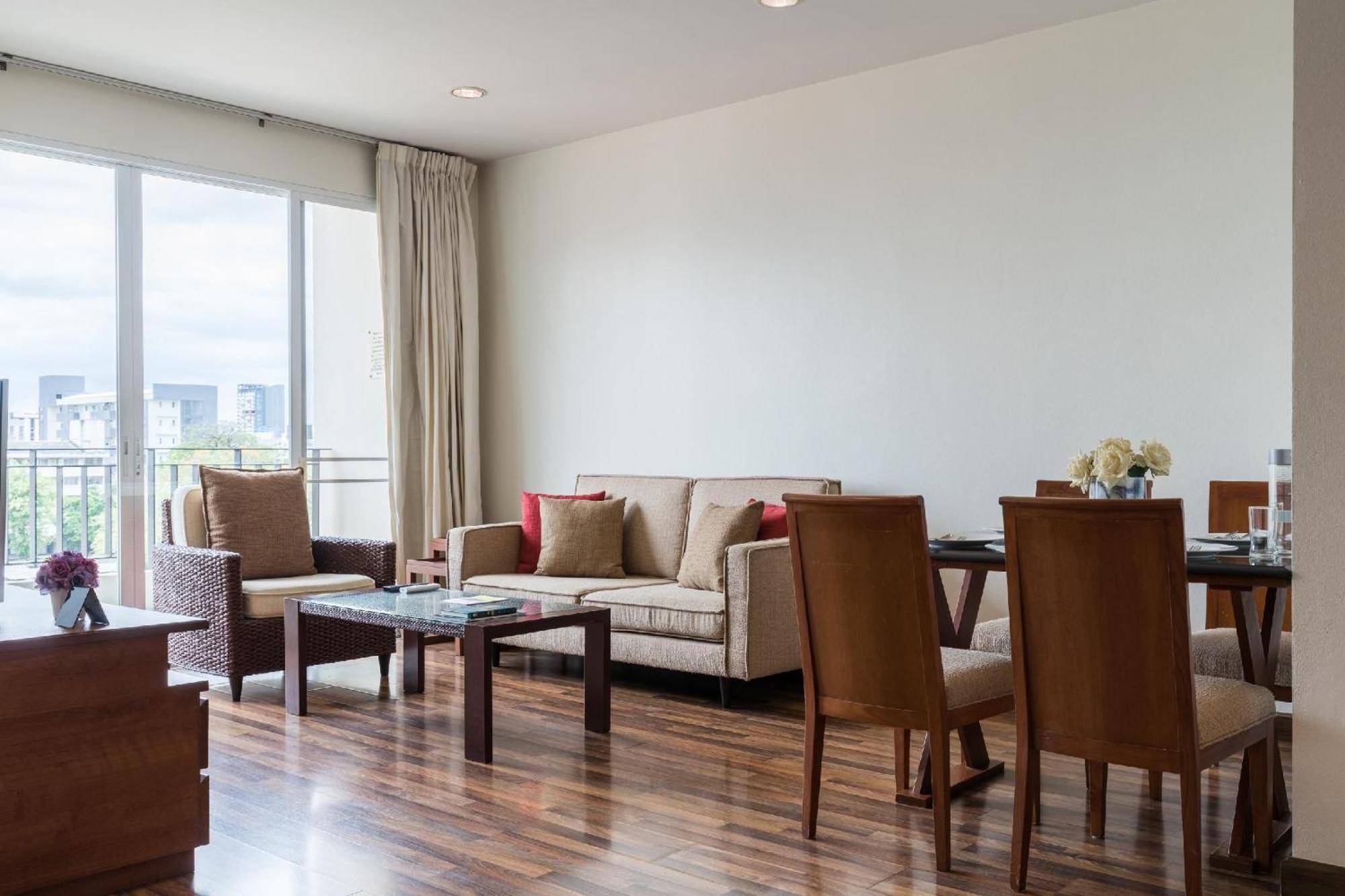 Bangkok Patio Bts Sanam Pao Aparthotel Екстериор снимка