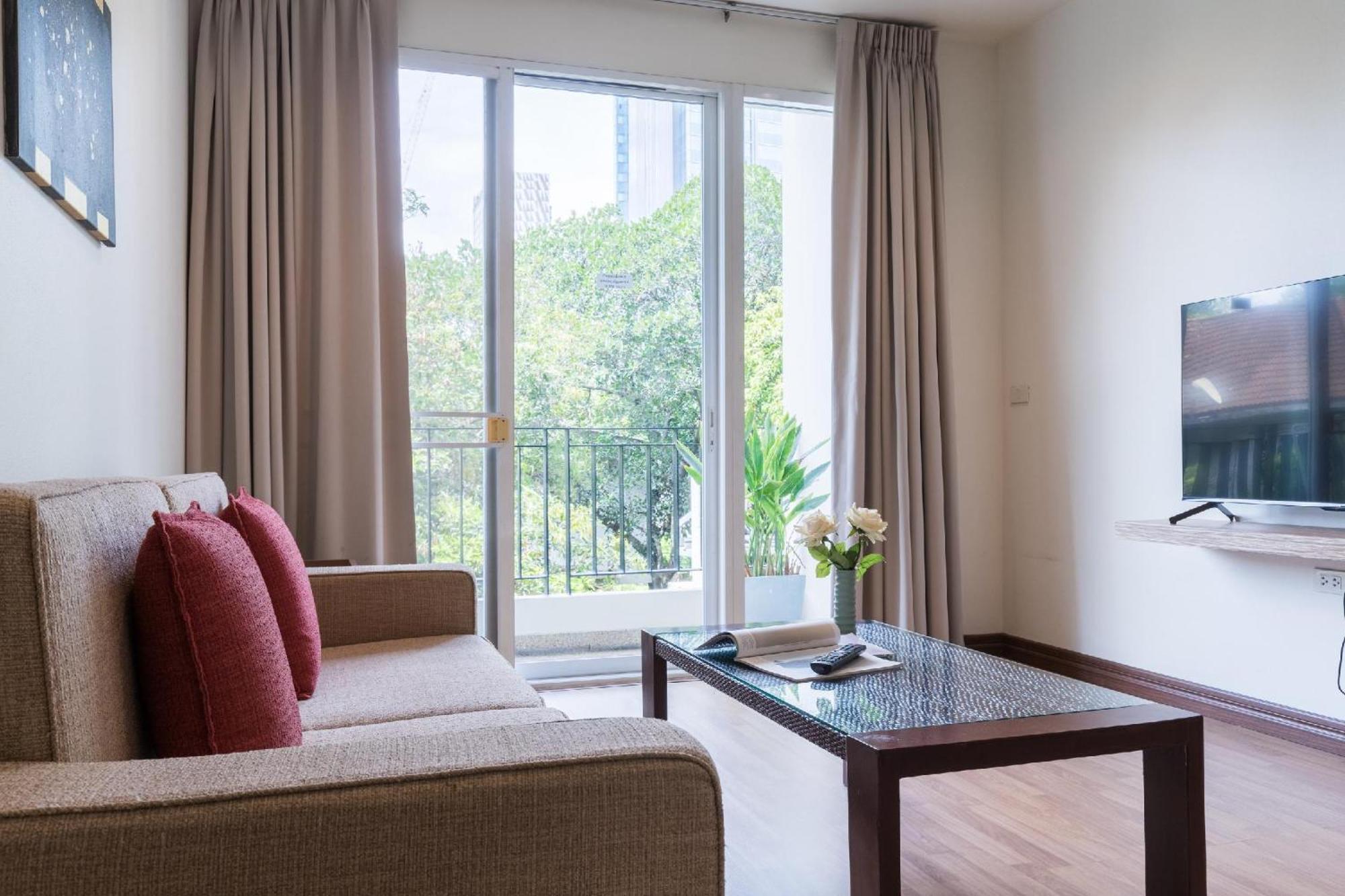 Bangkok Patio Bts Sanam Pao Aparthotel Екстериор снимка
