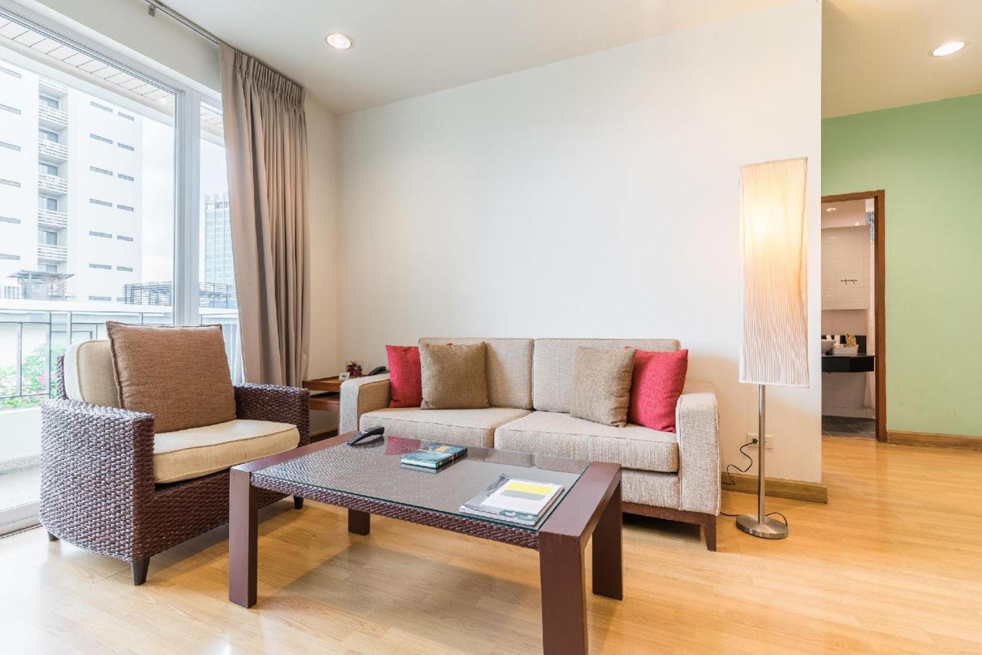 Bangkok Patio Bts Sanam Pao Aparthotel Екстериор снимка