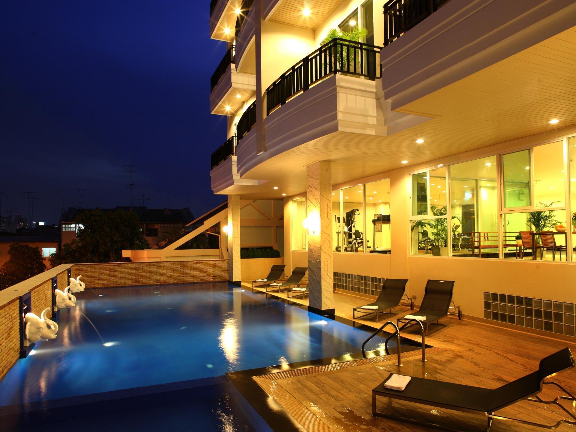 Bangkok Patio Bts Sanam Pao Aparthotel Екстериор снимка