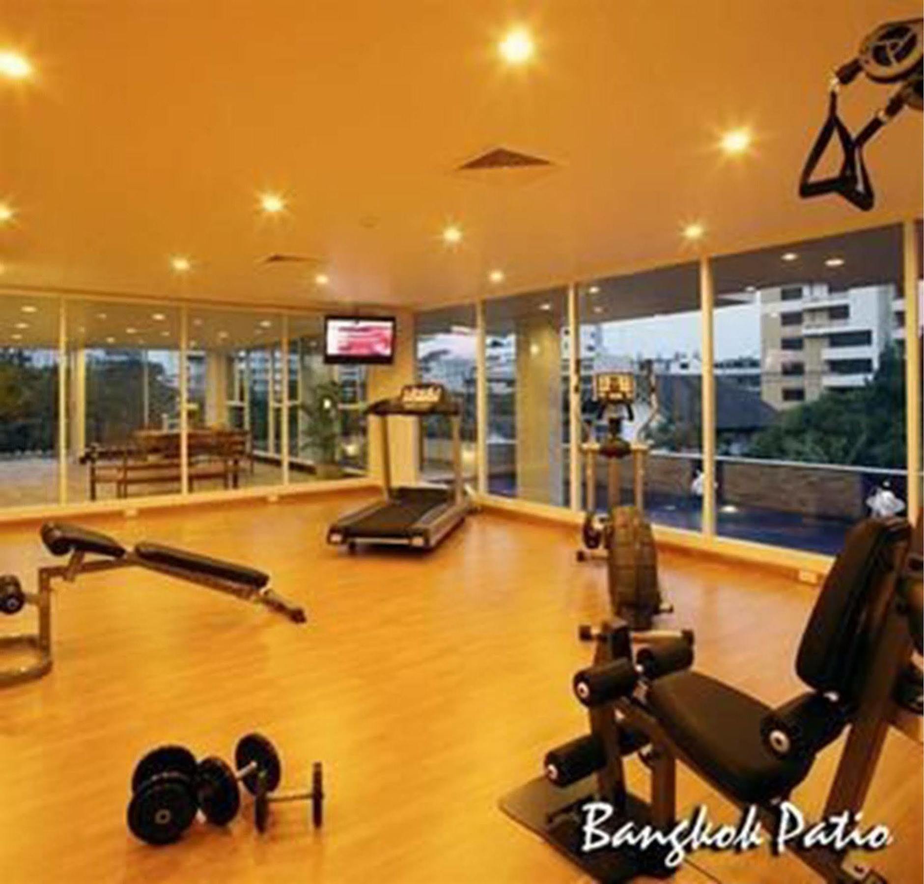 Bangkok Patio Bts Sanam Pao Aparthotel Екстериор снимка